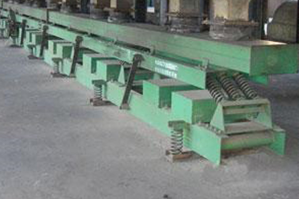 什么是慣性振動輸送機，性能特征概述